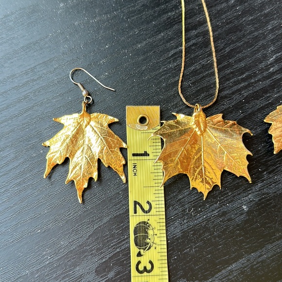 Gold Maple Leaf Earrings and Necklace - Picture 9 of 10